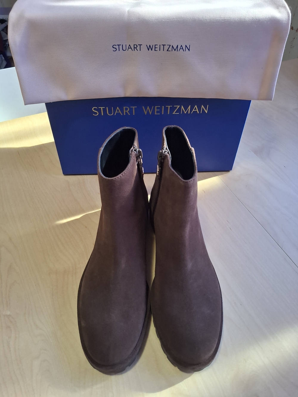BNIB Stuart Weitzman Brown Suede Ankle Boots